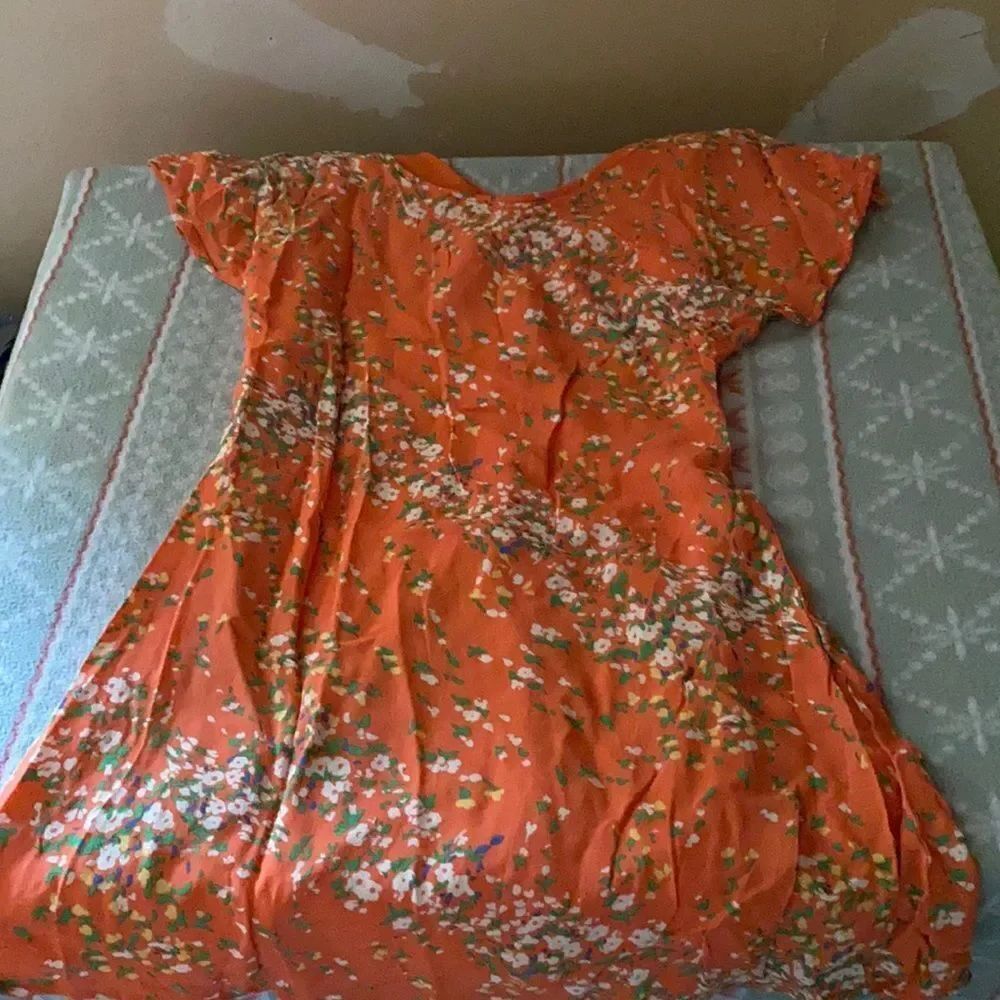 Love 21 Floral Stealth Dress sz. S
